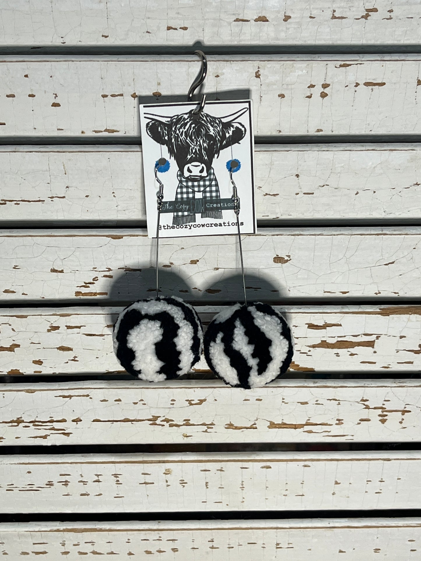 Medium Zebra Poms